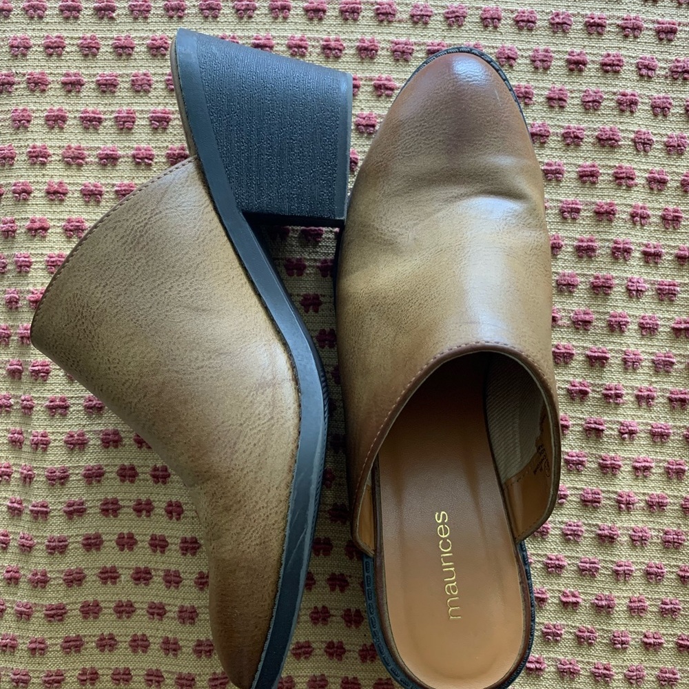 Closed toe mules!!